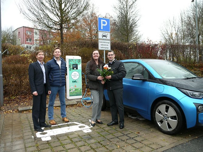 Lades&auml;ule in Betrieb genommen (Foto: Ilka K&uuml;hn)
