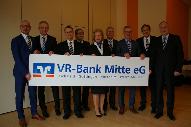 Führen die Banken in die Fusion (Foto: Ilka Kühn) Führen die Banken in die Fusion (Foto: Ilka Kühn)