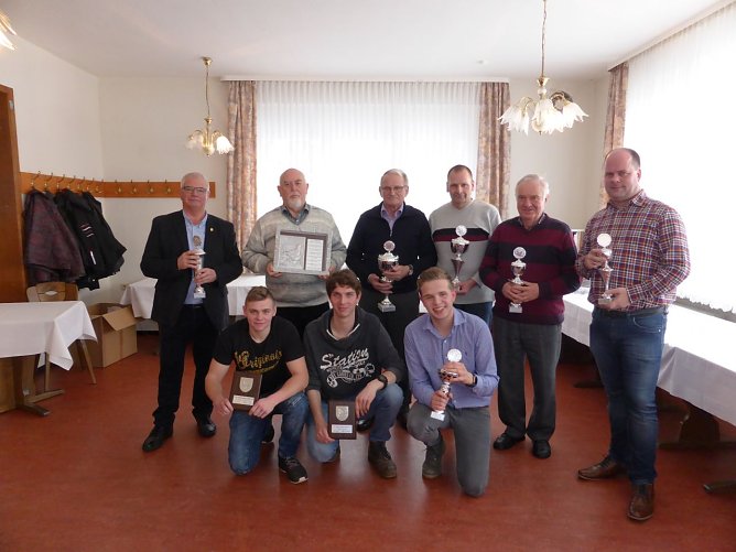 Sieger im Flugjahr 2017 (Foto: Privat)