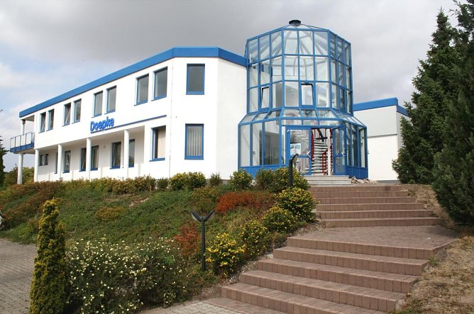 Firmengeb&auml;ude jetzt (Foto: Doepke Schaltger&auml;te GmbH)