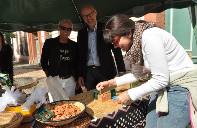 Stand vom Ugandakreis (Foto: Ilka K&uuml;hn)