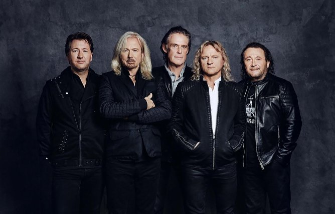 Karat (Foto: Agentur)