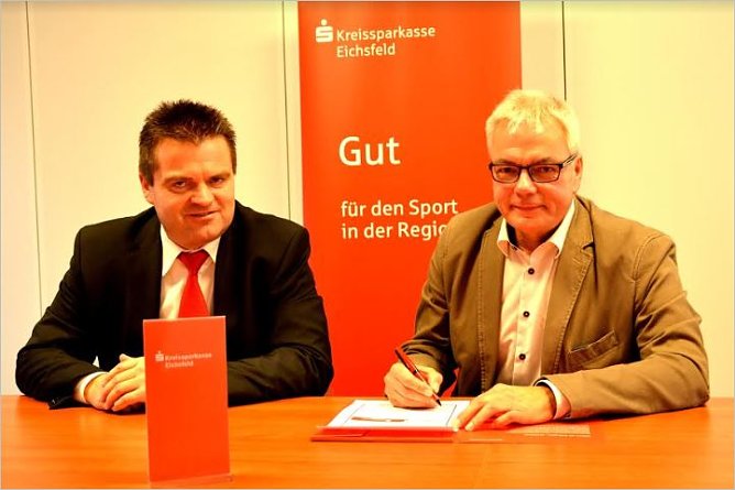  Frank Sondermann und Olaf Eberhardt (Foto: Kreissparkasse Eichsfeld)