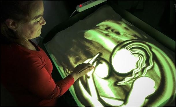 Sandmalerei (Foto: Natalie H&uuml;nger)