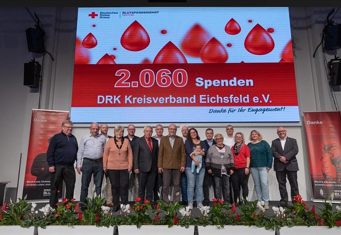 Blutspenden beim DRK (Foto: DRK ) Blutspenden beim DRK (Foto: DRK )