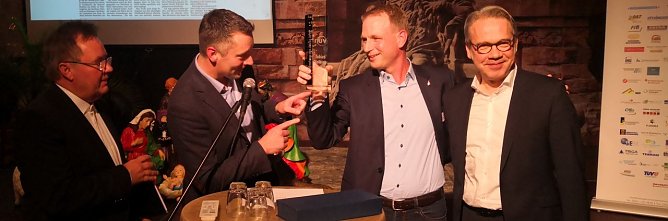 Tobias Helbing wird Unternehmer des Jahres (Foto: nnz)