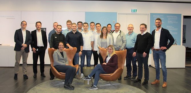 Freisprechung Azubis (Foto: Ottobock) Freisprechung Azubis (Foto: Ottobock)