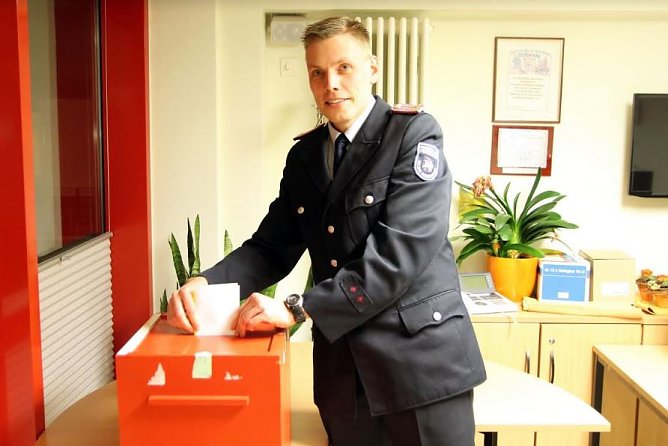 bei der Wahl (Foto: Thomas Müller) bei der Wahl (Foto: Thomas Müller)