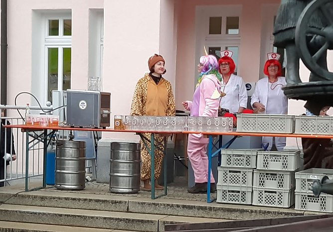 "Andere Länder - andere Sitten" (Foto: Karl-Heinz Herrmann) "Andere Länder - andere Sitten" (Foto: Karl-Heinz Herrmann)