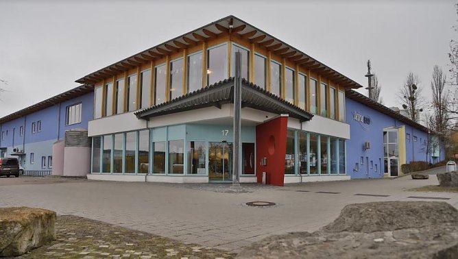 Leinebad (Foto: Ren&eacute; Wei&szlig;bach)