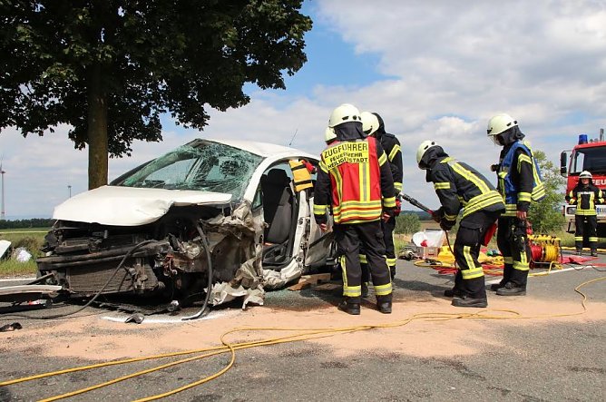 Unfall bei Bischhagen (Foto: Polizei )