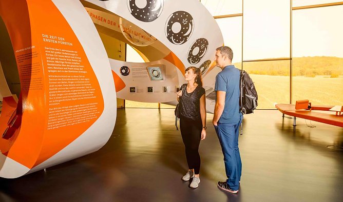 In der Arche Nebra (Foto: Saale-Unstrut-Tourismus )