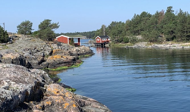 Schwedische Küste bei Västervik (Foto: oas) Schwedische Küste bei Västervik (Foto: oas)