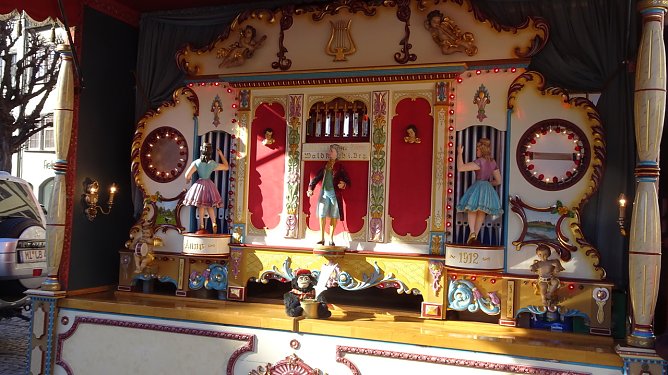 Zu den Schauwerten geh&ouml;rt auch eine historische Kirmesorgel (Foto: Wilhelm Reimann)