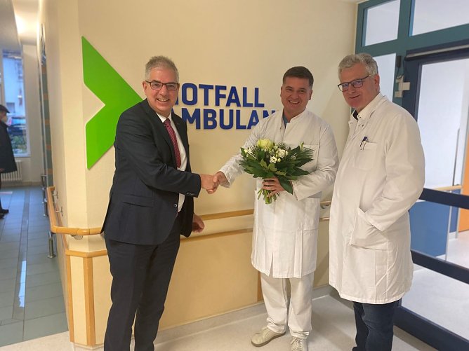 Dr.Gregor Bett (Gesch&auml;ftsf&uuml;hrer), Dusan Trifunovic (Chefarzt Notfallambulanz), Dr. Uwe Schotte (&Auml;rztlicher Direktor) (Foto: Eichsfeld Klinikum, Claudia Reich)
