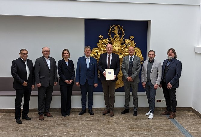 Unterzeichner der Absichtserkl&auml;rung in Sondershausen (Foto: Stadt Sondershausen)