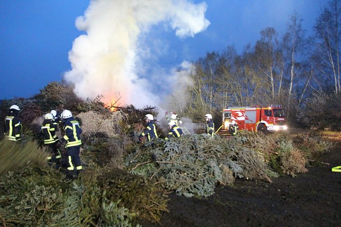 Osterfeuer findet statt (Foto: Jan Weinrich)