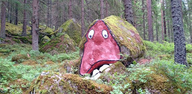 Der Värmland Trollsteig (Foto: Anett und Jürgen Meier) Der Värmland Trollsteig (Foto: Anett und Jürgen Meier)