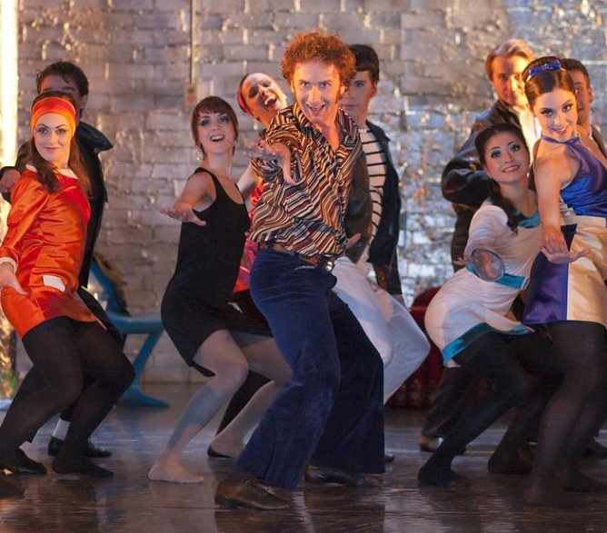 Volles Ballett (Foto: Theater Nordhausen)