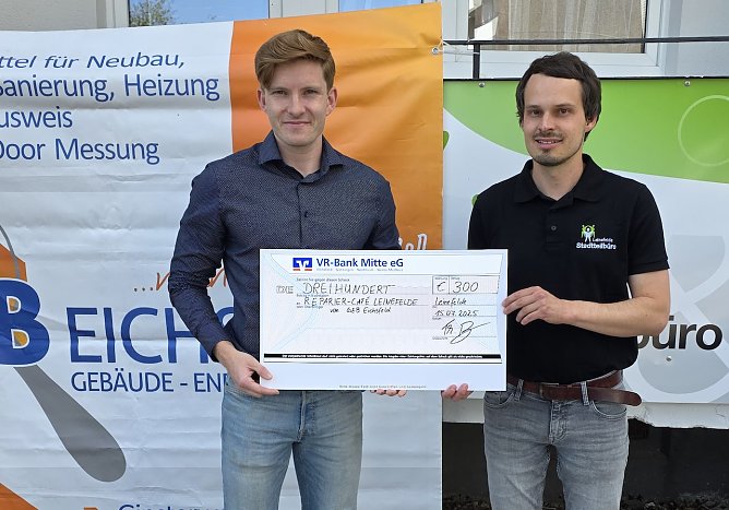  Jonas Burghardt von der GEB Eichsfeld und Markus Friedrich vom Stadtteilb&uuml;ro Leinefelde. (Foto: Stadtteilb&uuml;ro Leinefelde (Tr&auml;ger: Wohnungsbau- und Verwaltungs- GmbH Leinefelde-Worbis))