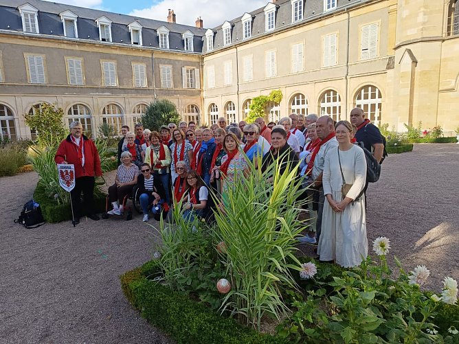 Die Pilgergruppe in Never (Foto: Sr. Susanne)