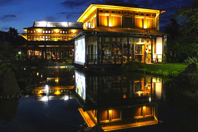 Lichterglanz im Japanischen Garten (Foto: Eva Maria Wiegand)