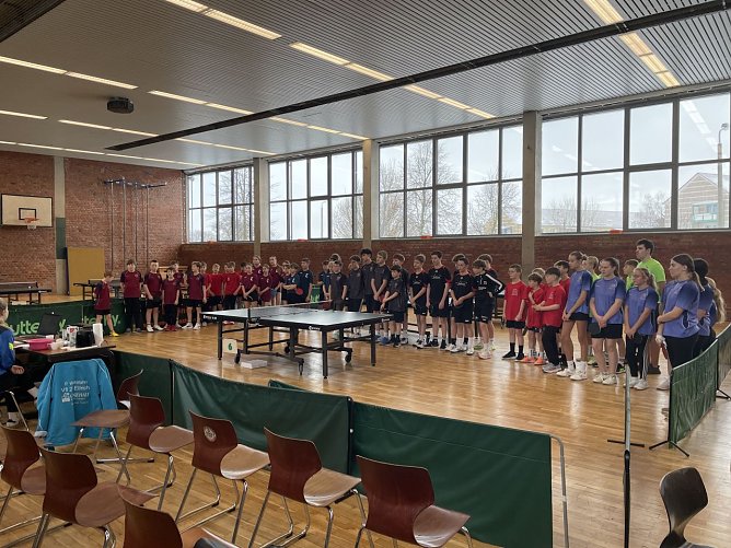 Er&ouml;ffnung des Tischtennis-Wettkampfs in Bleicherode.  (Foto: Jan Gebhardt)