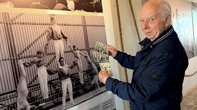 Siegmund Tristram auf dem historischen Foto im Blumenblock in Leinefele-Worbis. (Foto: Natalie H&uuml;nger)