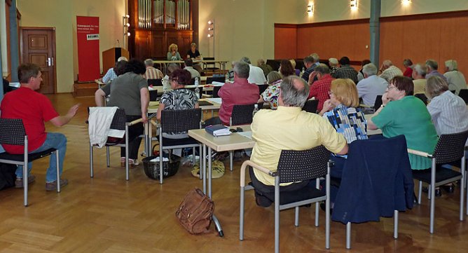 2. Regionalkonferenz Die Linke (Foto: Karl-Heinz Herrmann) 2. Regionalkonferenz Die Linke (Foto: Karl-Heinz Herrmann)