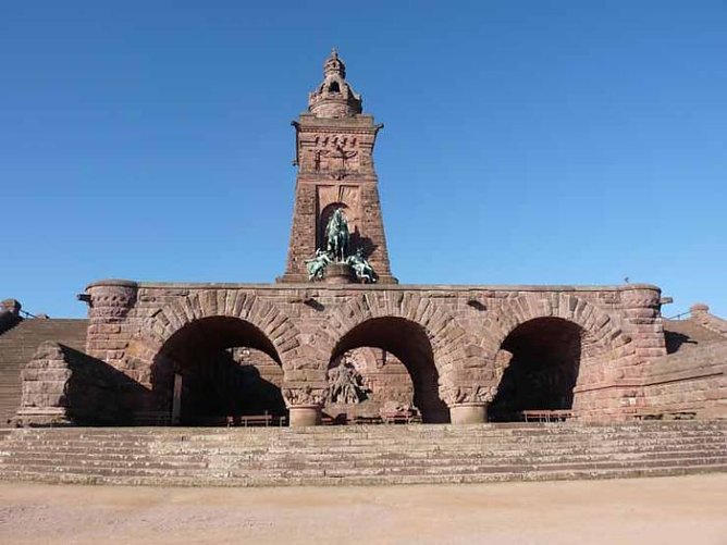 Kyffh&auml;userdenkmal (Foto: Karl-Heinz Herrmann)