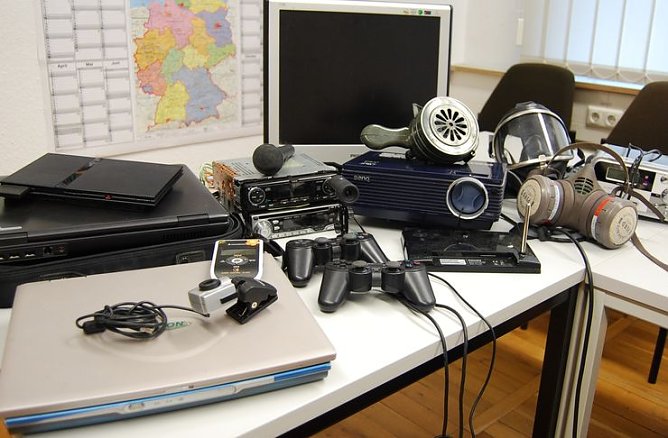 Diebesgut - noch werden die Besitzer gesucht (Foto: Polizei) Diebesgut - noch werden die Besitzer gesucht (Foto: Polizei)