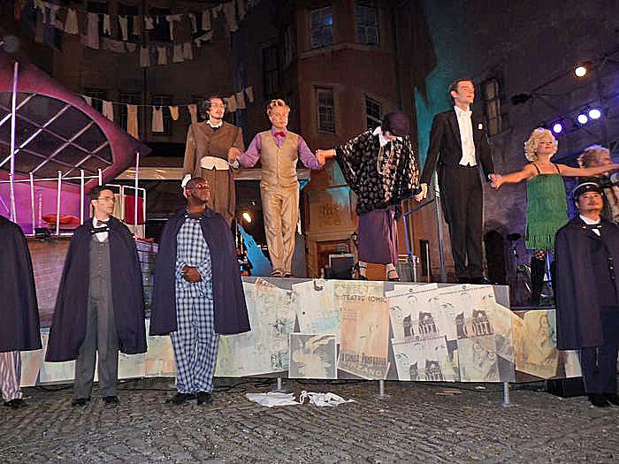 Premiere mit Widrigkeiten