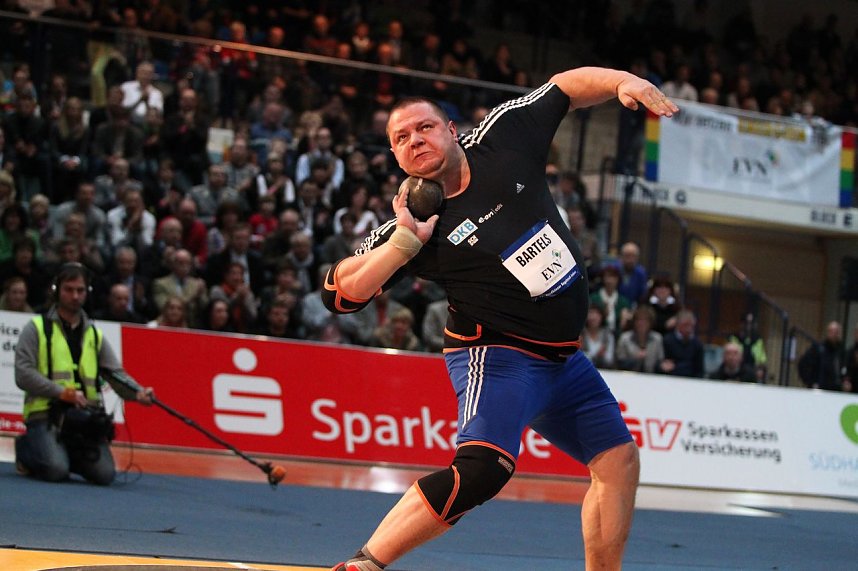 M&auml;nner beim Indoor