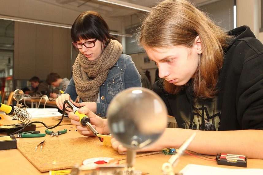 F&uuml;r k&uuml;nftige Berufe interessieren