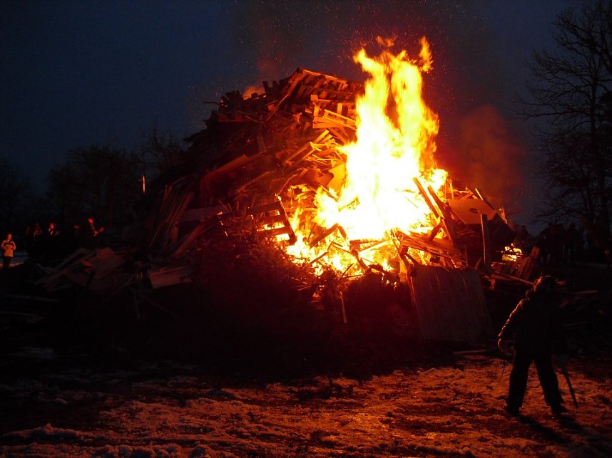 Osterfeuer in Leinefelde