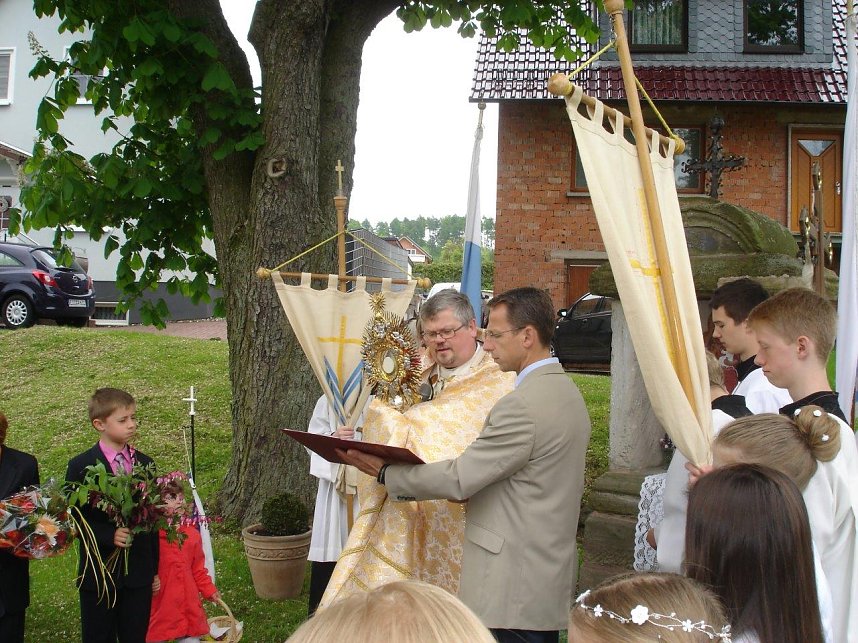 Fronleichnamprozession in Heuthen