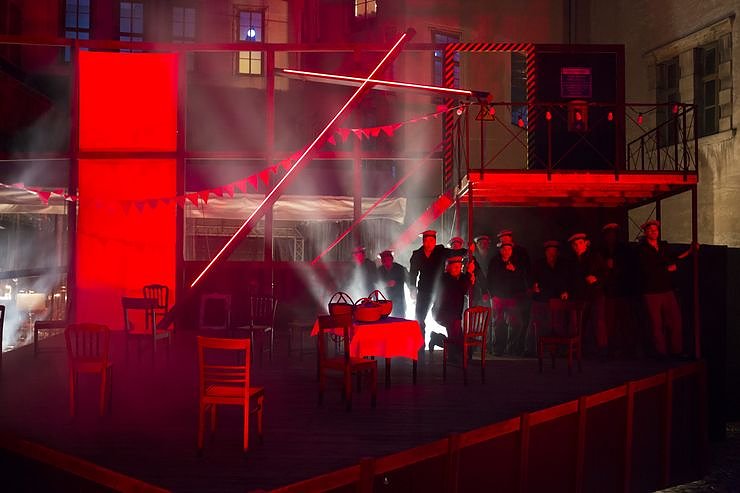 Gro&szlig;artige Premiere