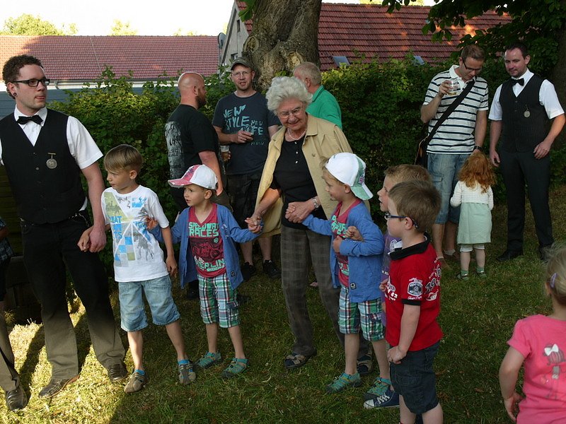 Ausgrabung und Beginn der Leinefelder Kirmes 2013