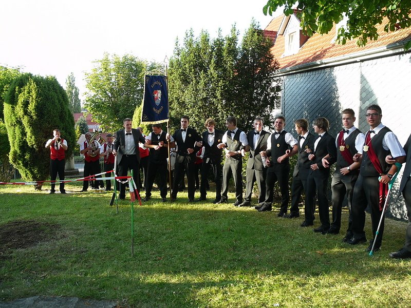 Ausgrabung und Beginn der Leinefelder Kirmes 2013