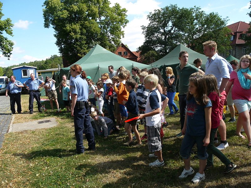 Polizeivorf&uuml;hrungen im Zeltlager der Johanniter
