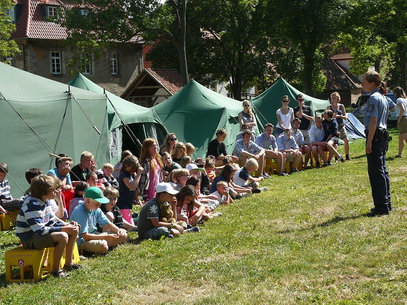 Polizeivorf&uuml;hrungen im Zeltlager der Johanniter