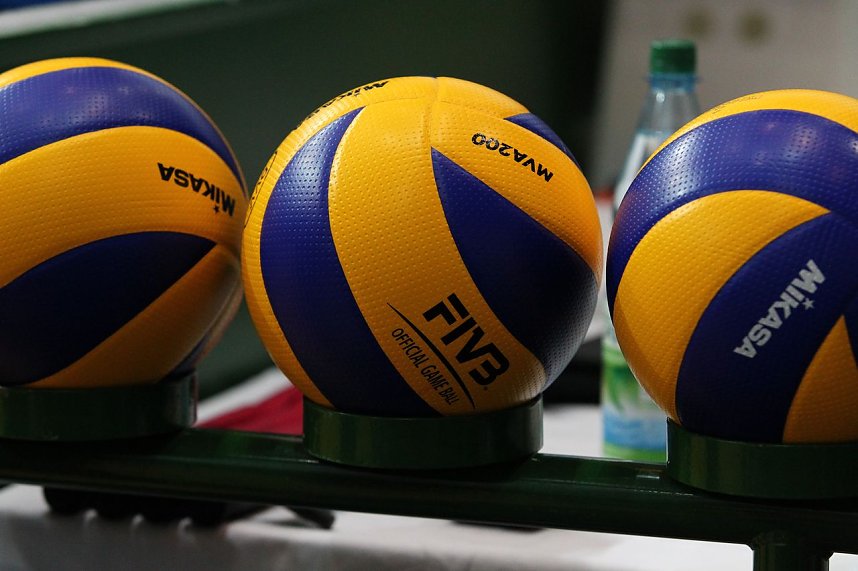 Am und neben dem Netz