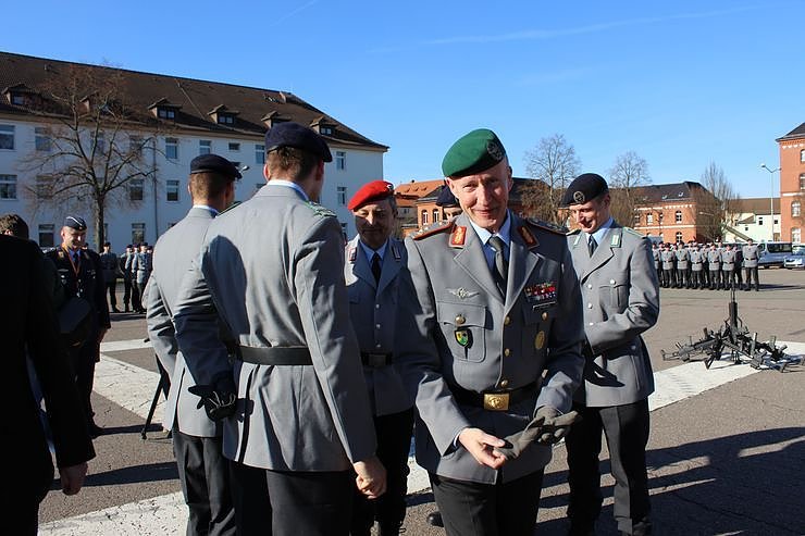 Indienststellung  des neuen Bataillons in Th&uuml;ringen