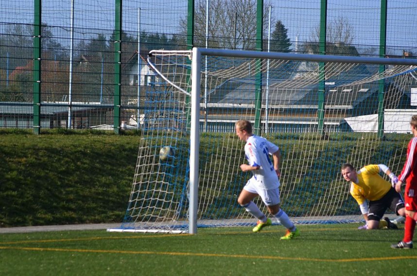 Wacker-Reserve gewinnt 2:0