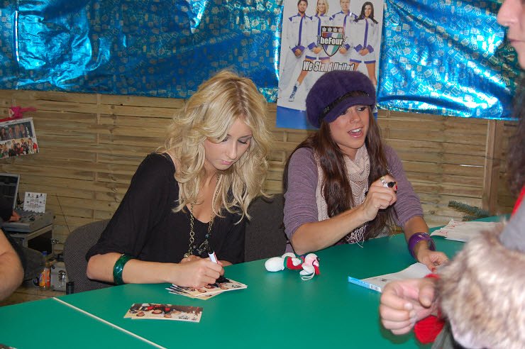 Autogrammstunde beFour in Nordhausen. nnz-City Scout on Tour