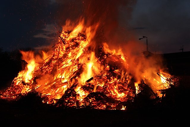 Osterfeuer