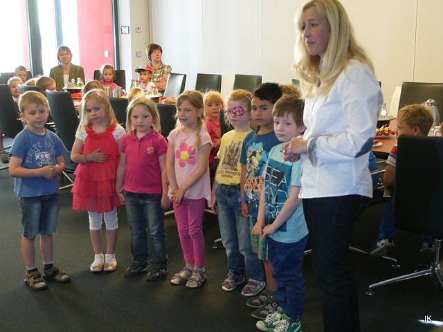 Spenden&uuml;bergabe in der Kreissparkasse