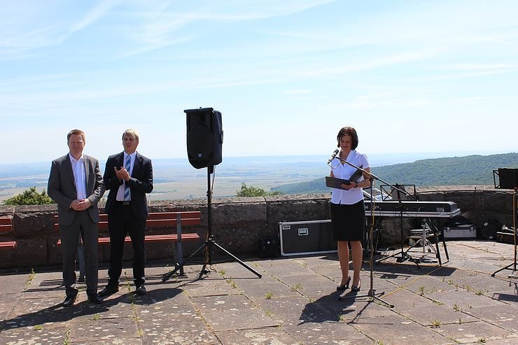 Kyffh&auml;userdenkmal &uuml;bergeben