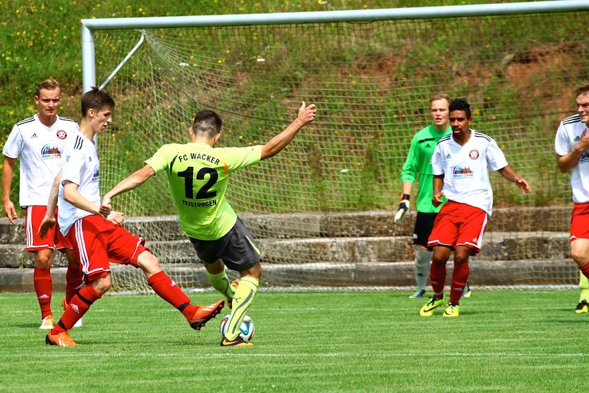 Wacker gegen Wacker gegen Wacker