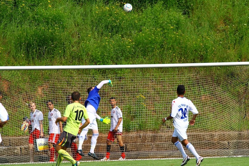 Wacker gegen Wacker gegen Wacker